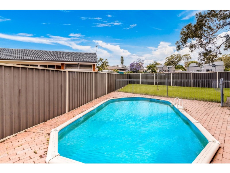9 Polo Crescent, Girraween NSW 2145