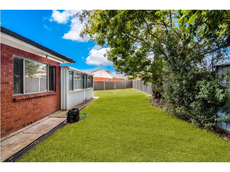 9 Polo Crescent, Girraween NSW 2145