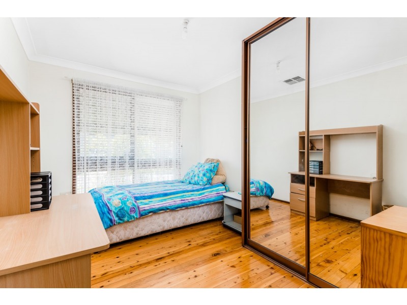 1 Boston Place, Toongabbie NSW 2146