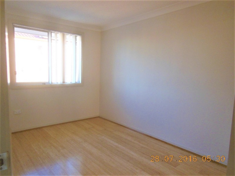 2/11-13 Carinya Road, Girraween NSW 2145