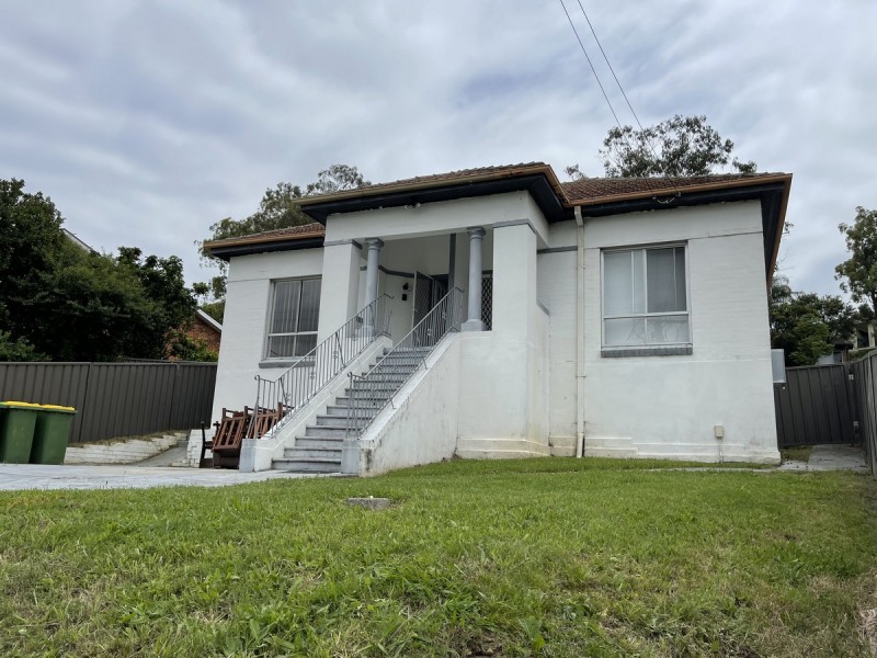 1/27 Page Street, Wentworthville NSW 2145