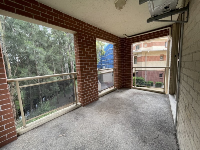 43/2 Wentworth Avenue, Toongabbie NSW 2146