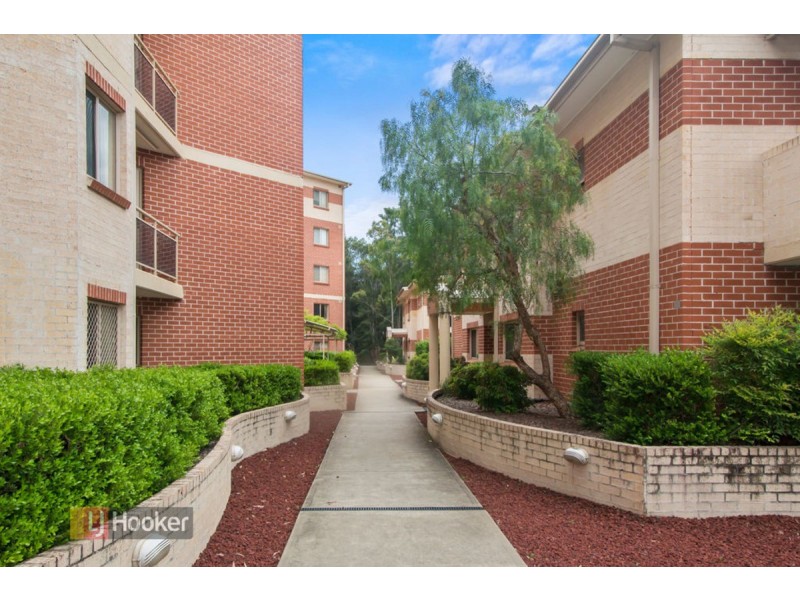 43/2 Wentworth Avenue, Toongabbie NSW 2146