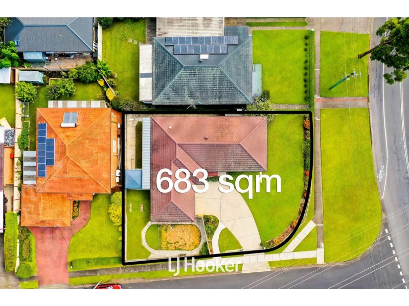 12 McCoy Street, Toongabbie NSW 2146