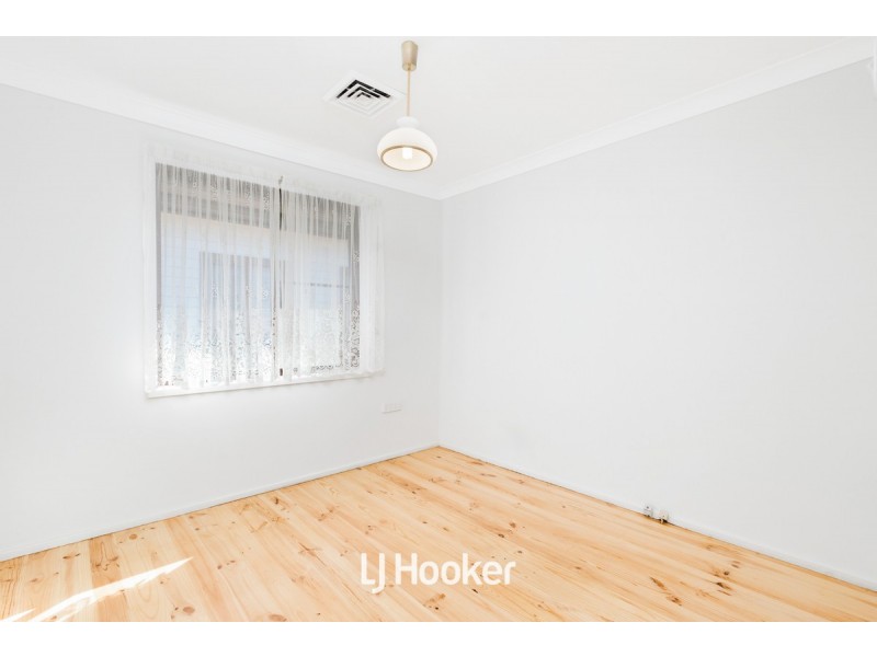 12 McCoy Street, Toongabbie NSW 2146