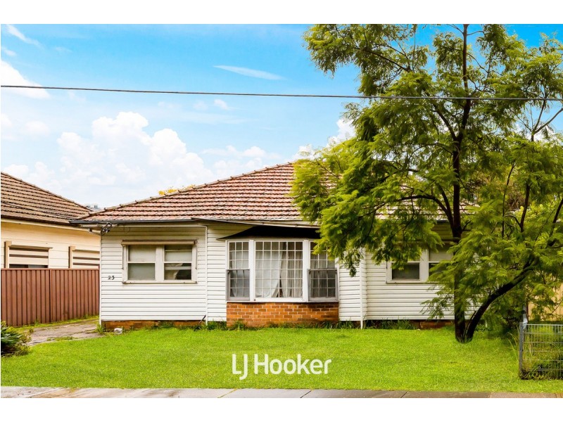 23 Junia Avenue, Toongabbie NSW 2146