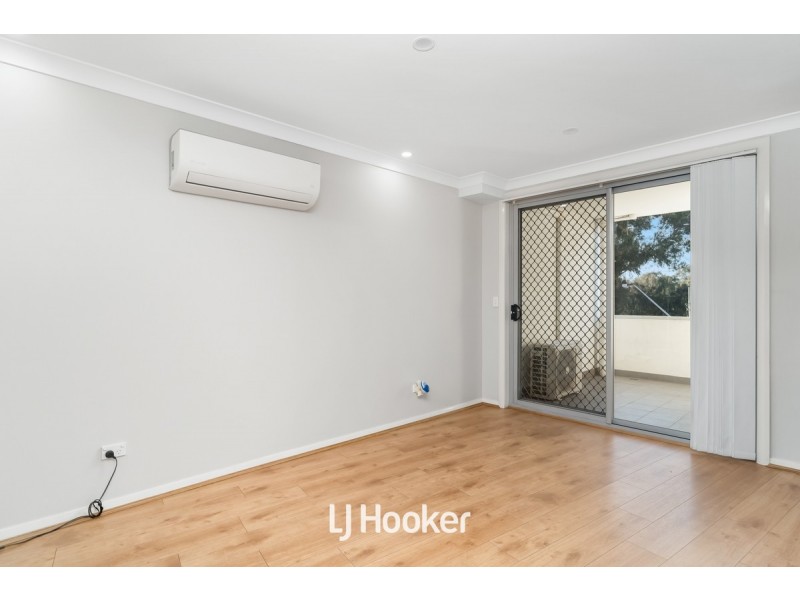 208/10 Junia Avenue, Toongabbie NSW 2146