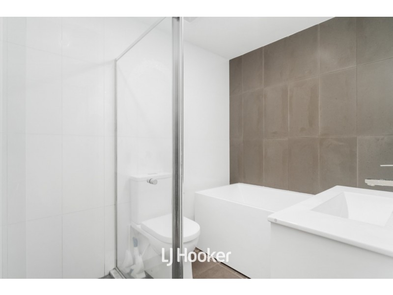 208/10 Junia Avenue, Toongabbie NSW 2146