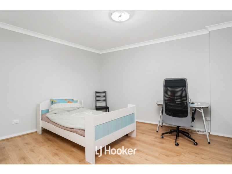 208/10 Junia Avenue, Toongabbie NSW 2146