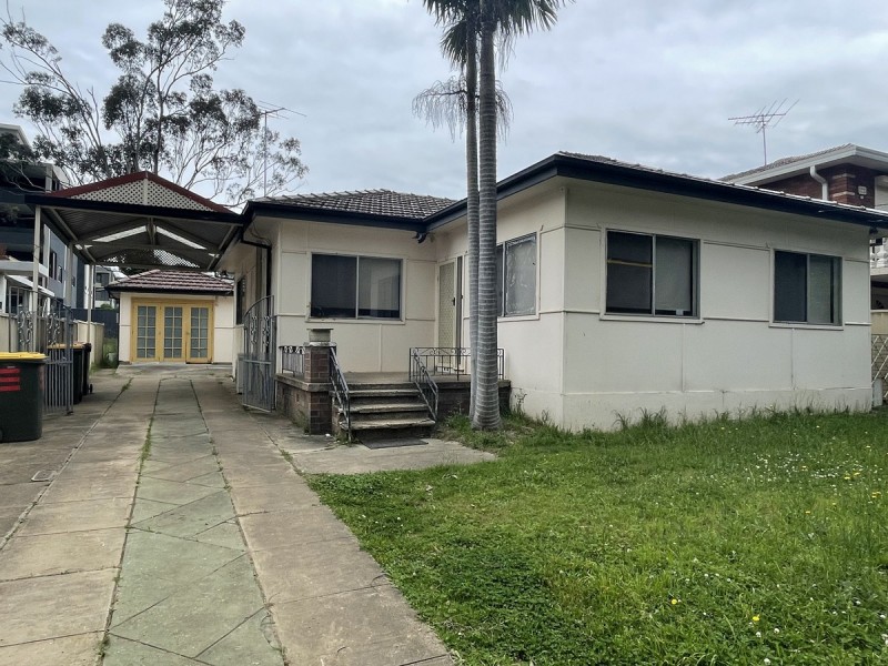 19 Junia Avenue, Toongabbie NSW 2146