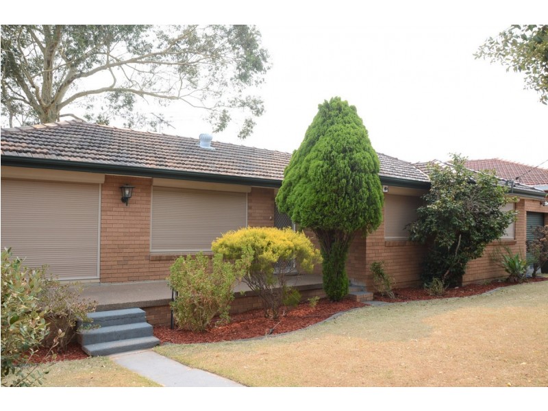 23 Valencia Crescent, Toongabbie NSW 2146