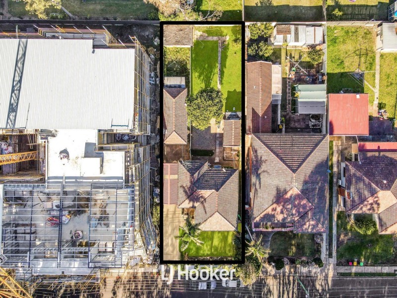 19 Junia Avenue, Toongabbie NSW 2146