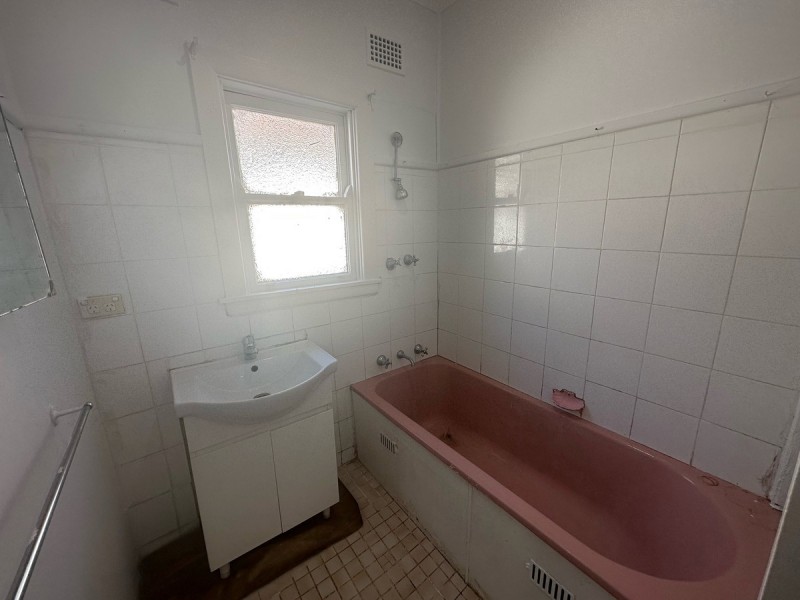 103 Targo Road, Pendle Hill NSW 2145