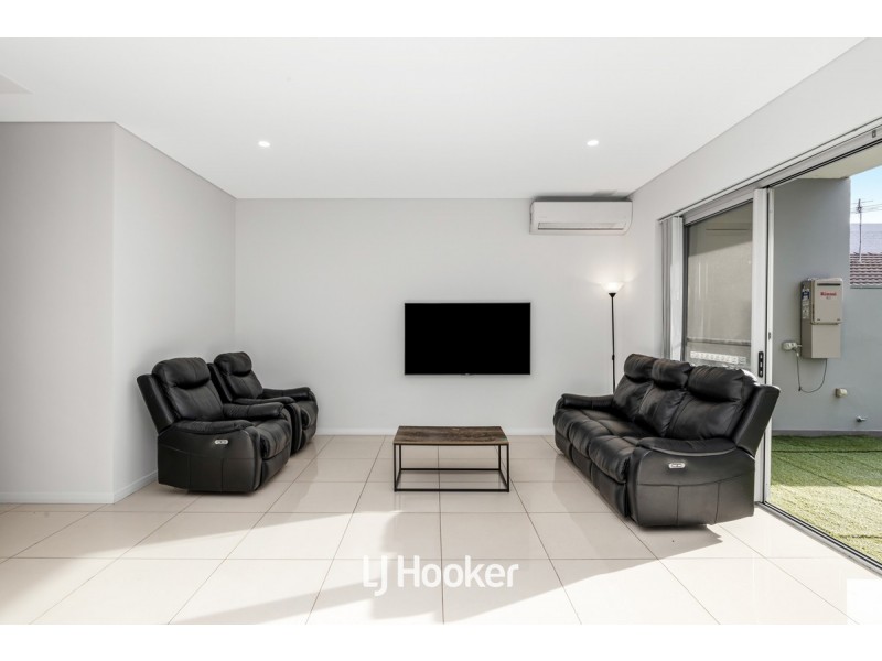 11/15-19 Toongabbie Road, Toongabbie NSW 2146