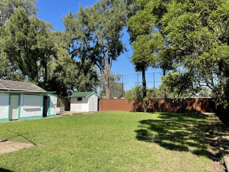 12 Octavia Street, Toongabbie NSW 2146