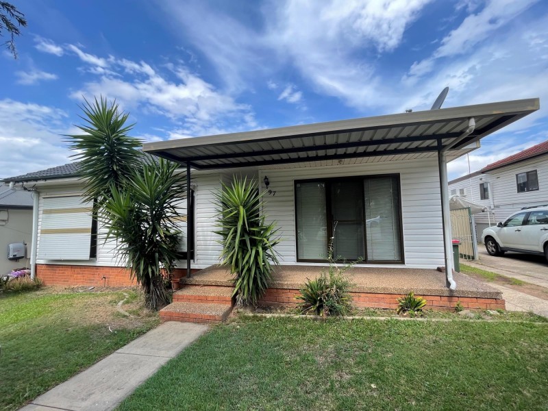 97 Binalong Road, Old Toongabbie NSW 2146