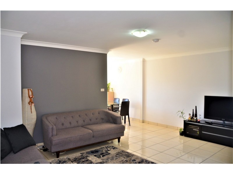 3/45 Cornelia Road, Toongabbie NSW 2146