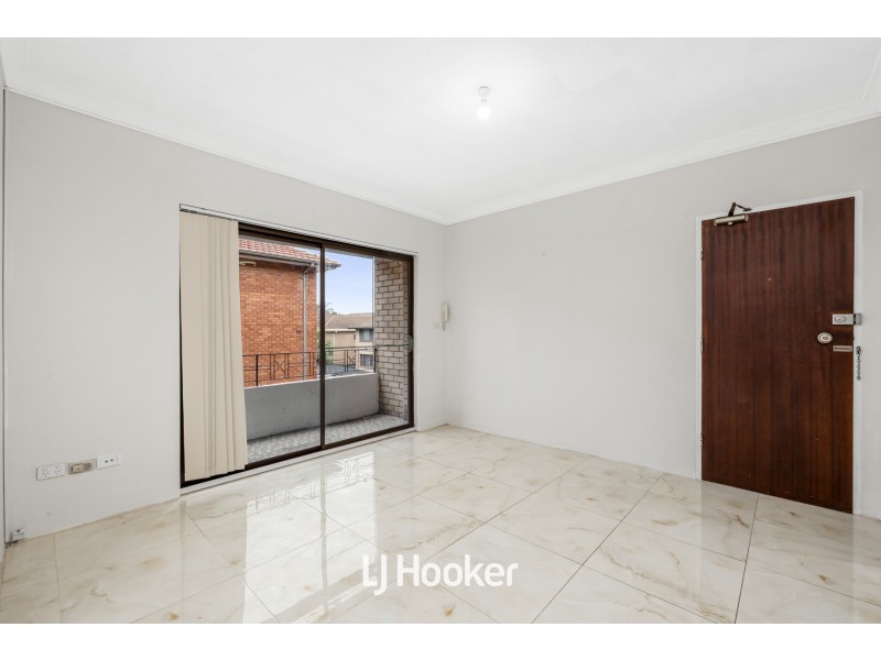 5/12 Allen Street, Harris Park NSW 2150