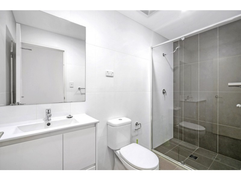 13/3-5 Linden Street, Toongabbie NSW 2146