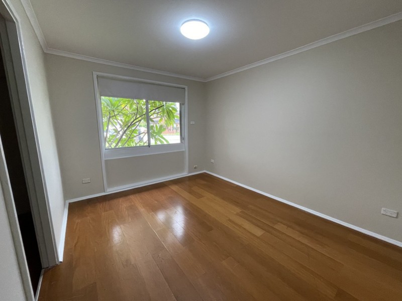 2/34 Normac Road, Girraween NSW 2145