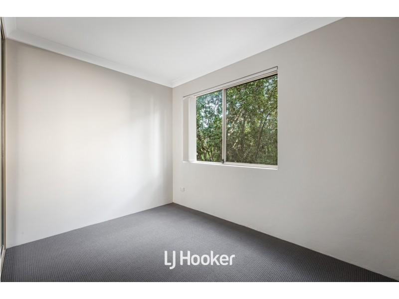 15/237-239 Targo Road, Toongabbie NSW 2146
