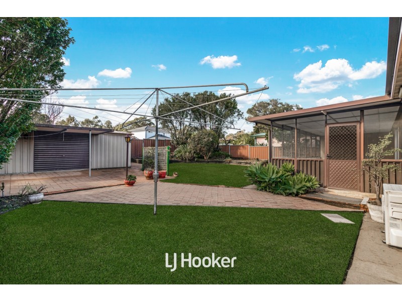 27 Apple Street, Constitution Hill NSW 2145