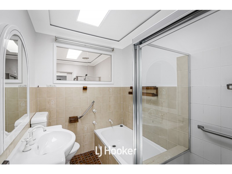 27 Apple Street, Constitution Hill NSW 2145