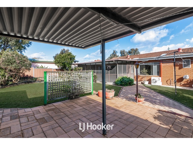 27 Apple Street, Constitution Hill NSW 2145