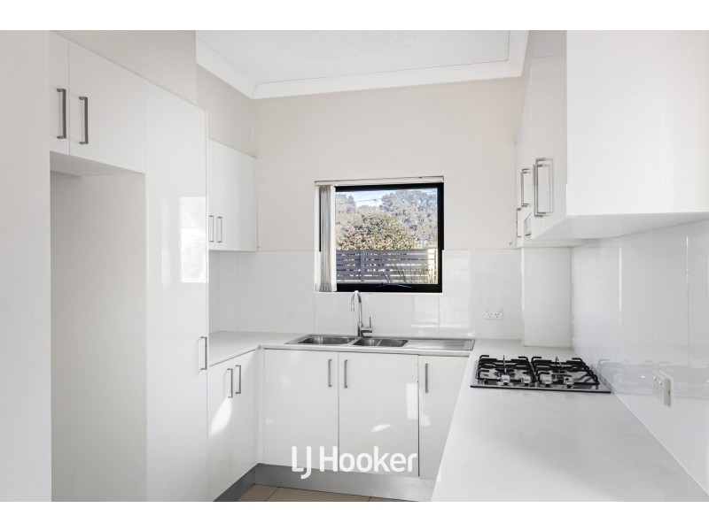 1/27 Hart Drive, Wentworthville NSW 2145