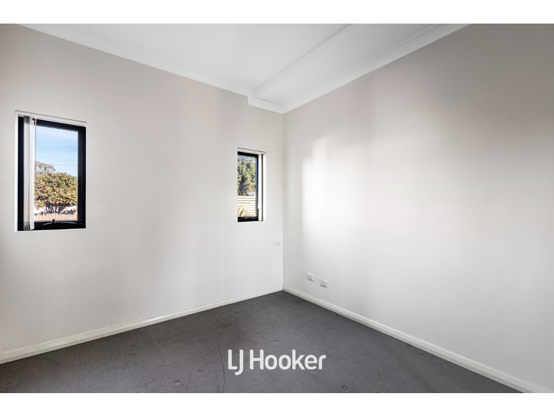 1/27 Hart Drive, Wentworthville NSW 2145