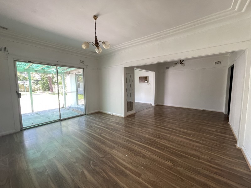 23 Junia Avenue, Toongabbie NSW 2146