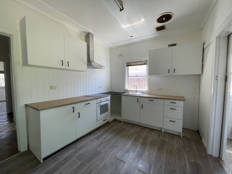 23 Junia Avenue, Toongabbie NSW 2146