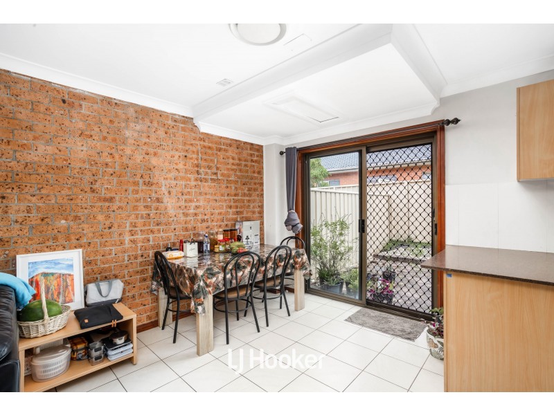 5/10 Gilba Road, Pendle Hill NSW 2145