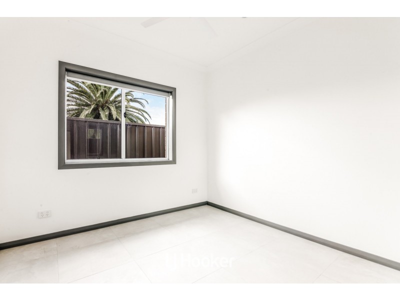 27a Derbyshire Avenue, Toongabbie NSW 2146