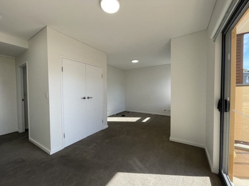 18/42 Toongabbie Road, Toongabbie NSW 2146