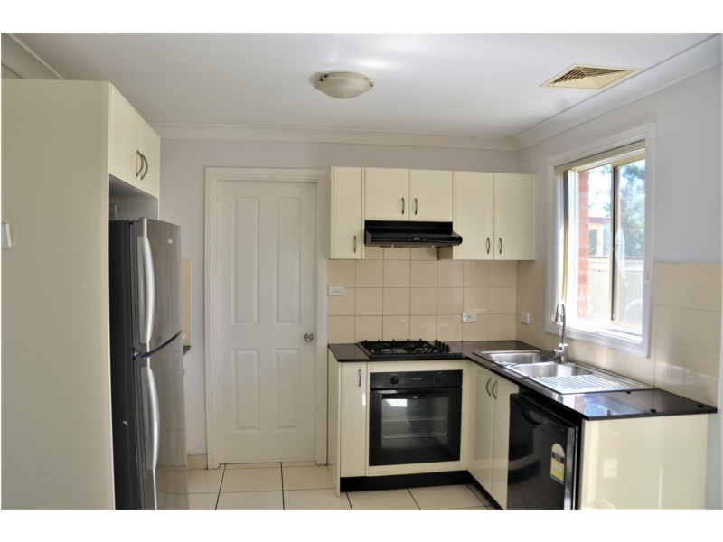 3/45 Cornelia Road, Toongabbie NSW 2146