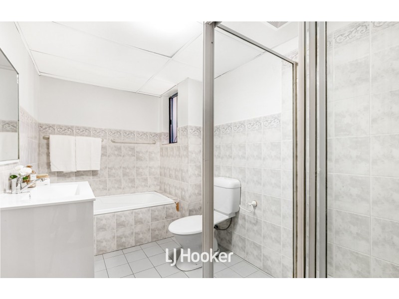 14/245-247 Targo Road, Toongabbie NSW 2146