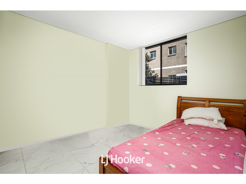 18/8-10 Octavia Street, Toongabbie NSW 2146