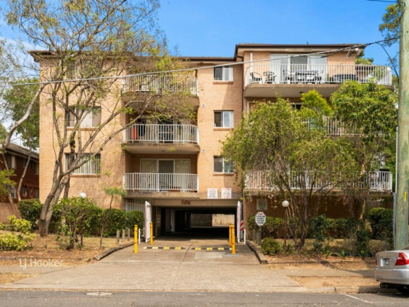 16/37-39 Memorial Avenue, Merrylands NSW 2160