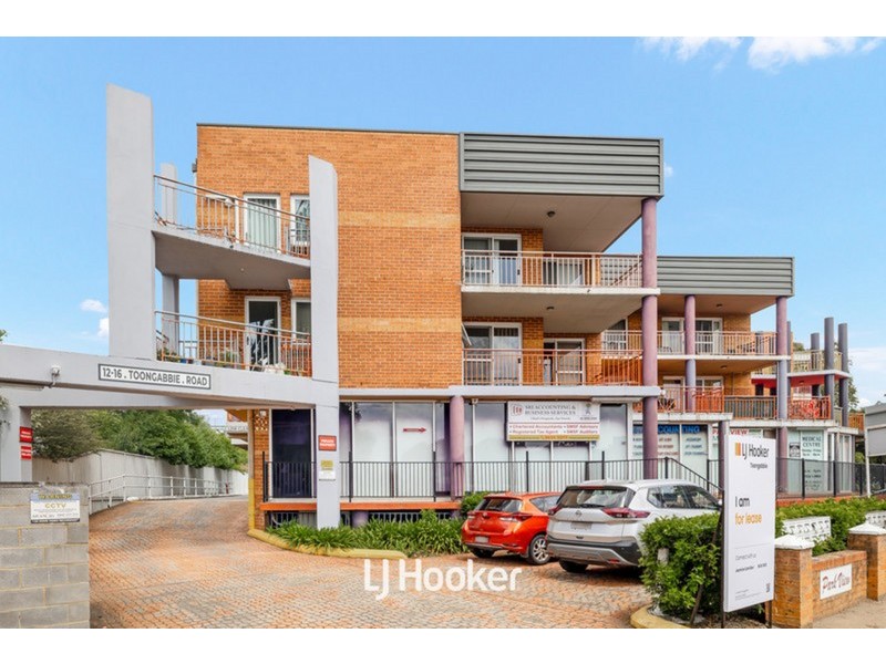 18/12-16 Toongabbie Road, Toongabbie NSW 2146