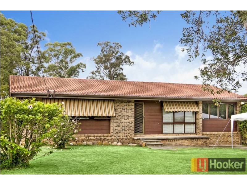23 Orleans Crescent, Toongabbie NSW 2146
