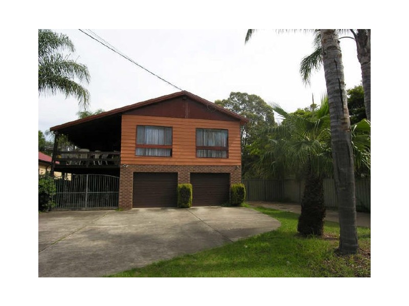 28 Portia Road, Toongabbie NSW 2146