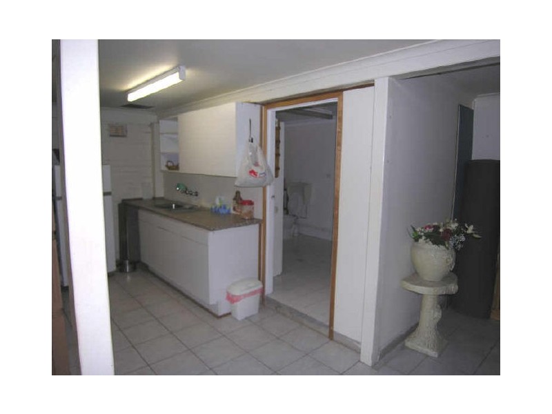 28 Portia Road, Toongabbie NSW 2146