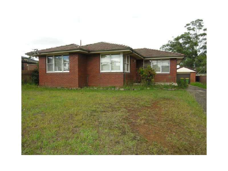 7 Station Road, Toongabbie NSW 2146