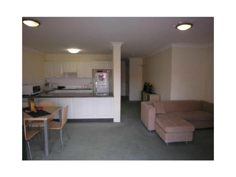 13/38 Cooyong Crescent, Toongabbie NSW 2146