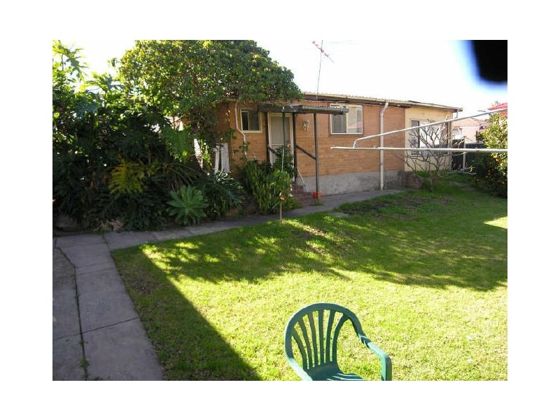 11 Athabaska Avenue, Seven Hills NSW 2147