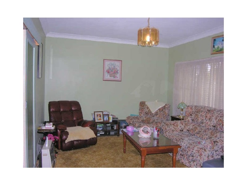 25 May Street, Constitution Hill NSW 2145