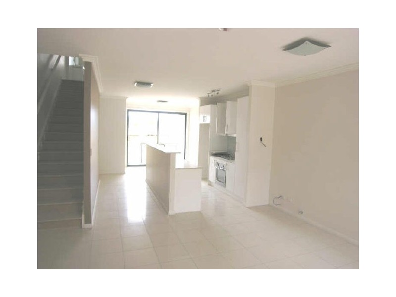 8, 9, 10 & 11/517-521 Wentworth Avenue, Toongabbie NSW 2146