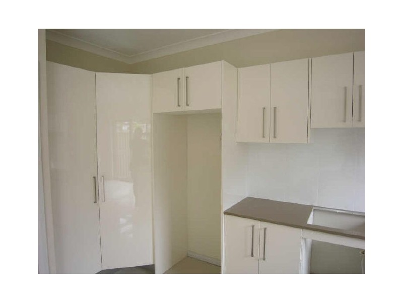 2/169 Cornelia Road, Toongabbie NSW 2146