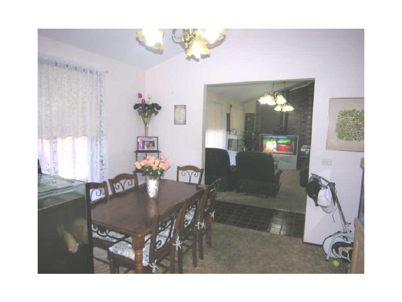 77 Rausch Street, Toongabbie NSW 2146